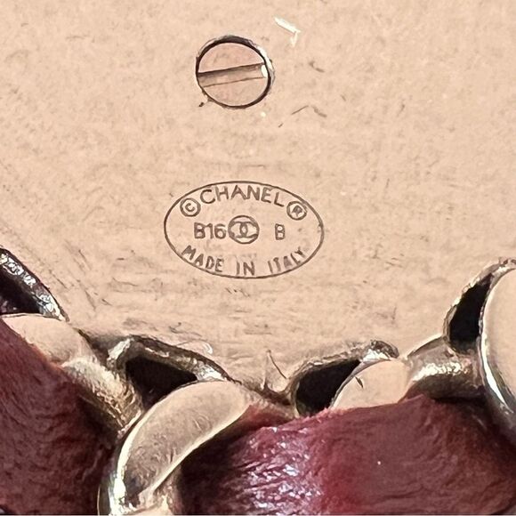 Chanel Burgundy Leather And Chain Brooch - Picture 4 of 6